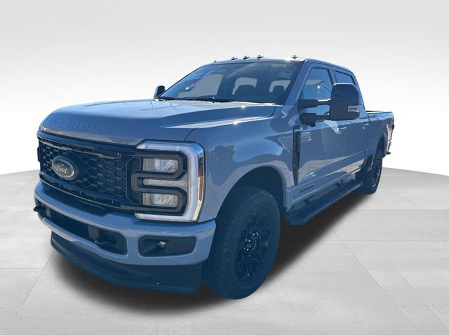 New 2026 Ford F250 Lariat w/ Black Appearance Package image 4