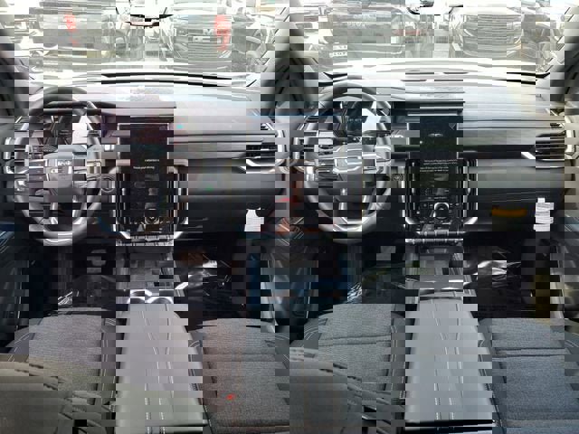 New 2026 GMC Acadia Elevation image 12