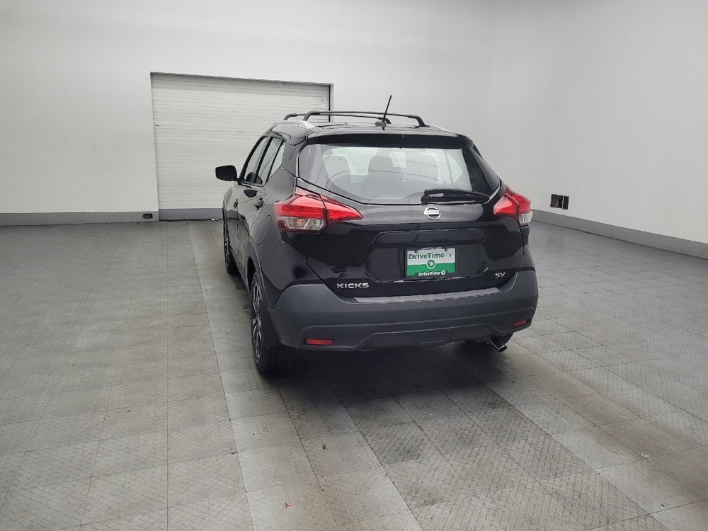Used 2019 Nissan Kicks SV w/ Exterior Package image 5