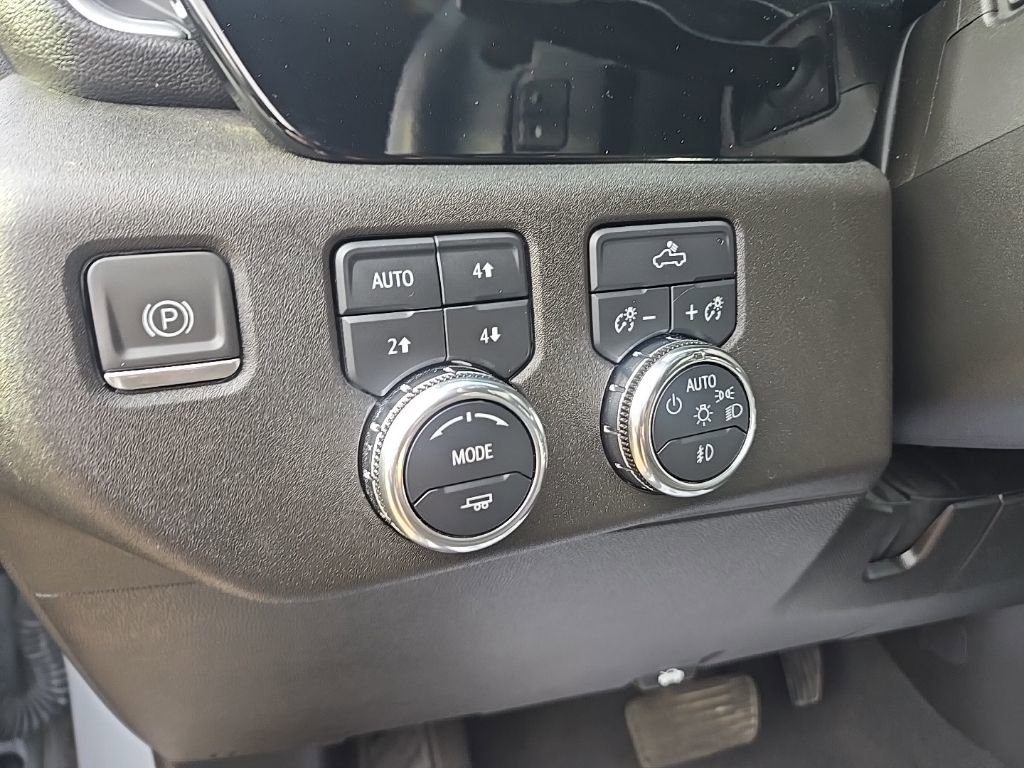 Used 2024 GMC Sierra 1500 Elevation w/ Preferred Package image 14