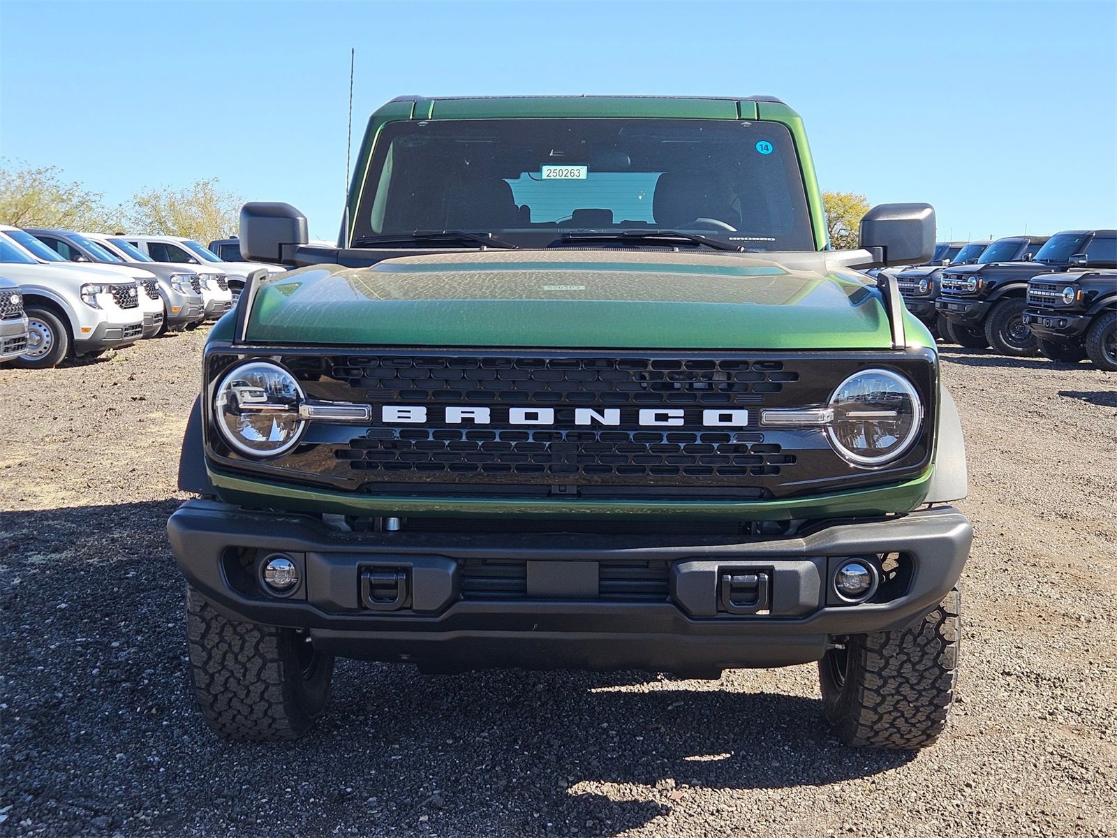 New 2025 Ford Bronco Big Bend w/ Black Diamond Package image 2
