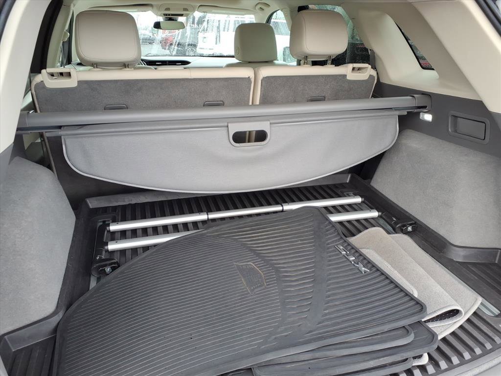 Certified 2022 Cadillac XT5 Premium Luxury image 14