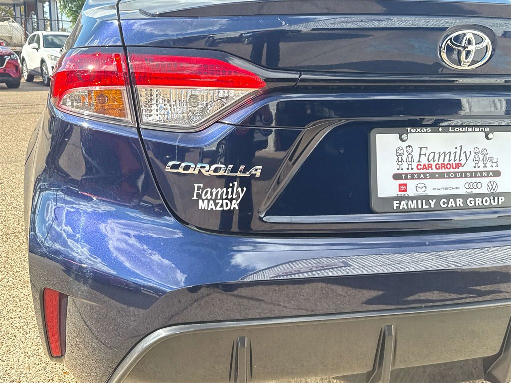 Used 2025 Toyota Corolla SE image 8