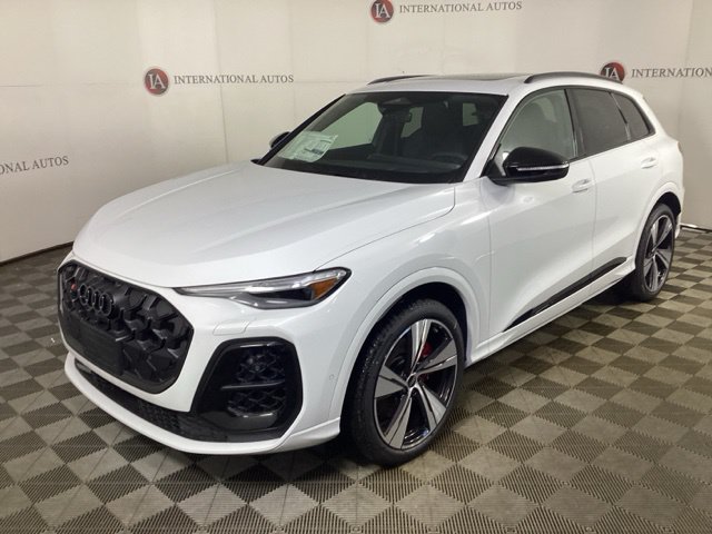 New 2025 Audi SQ5 Premium Plus