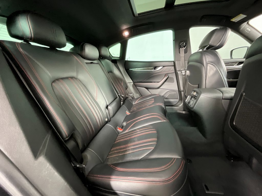 Used 2023 Maserati Levante GT image 23