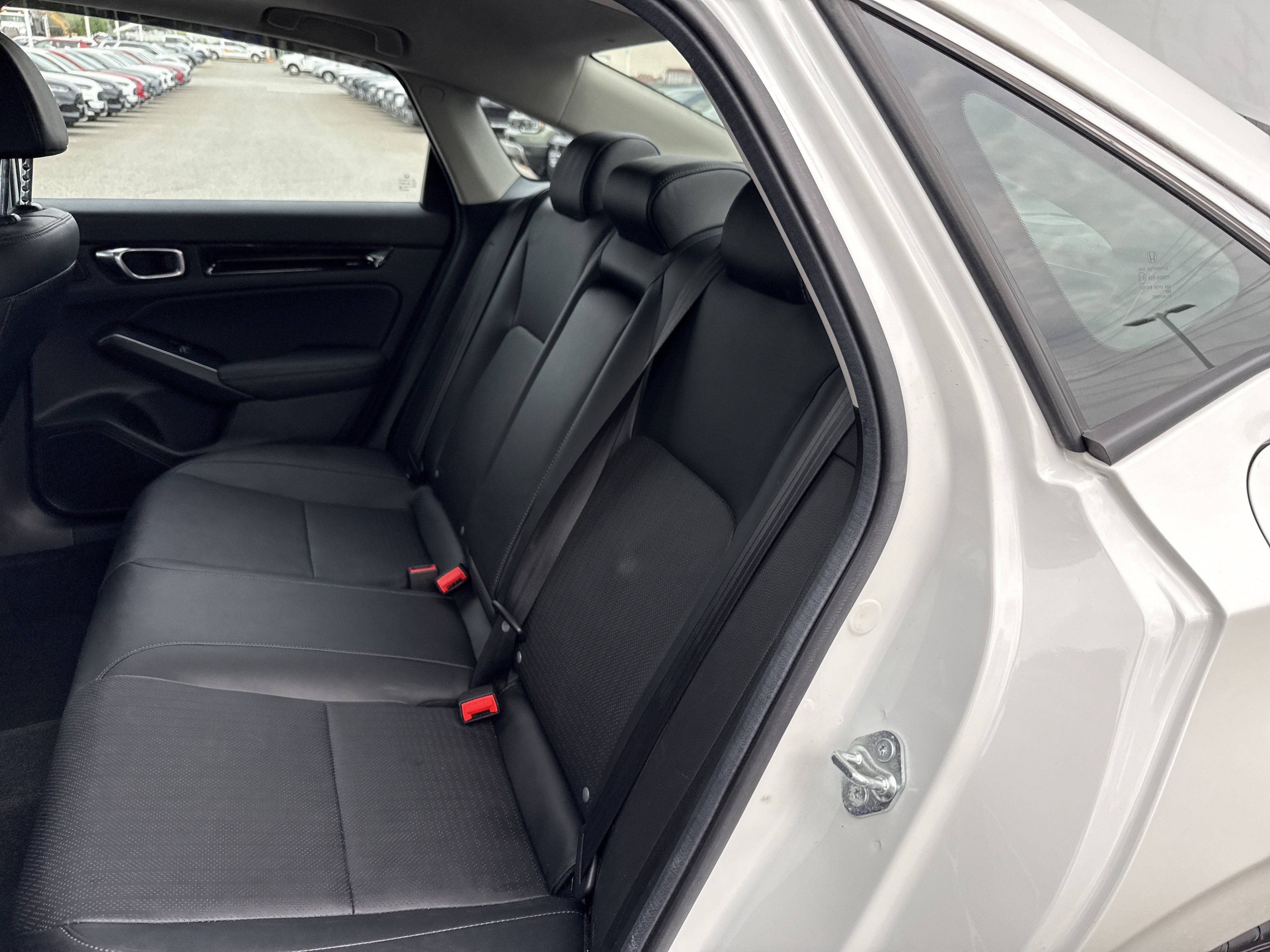 Certified 2024 Honda Civic Touring image 32