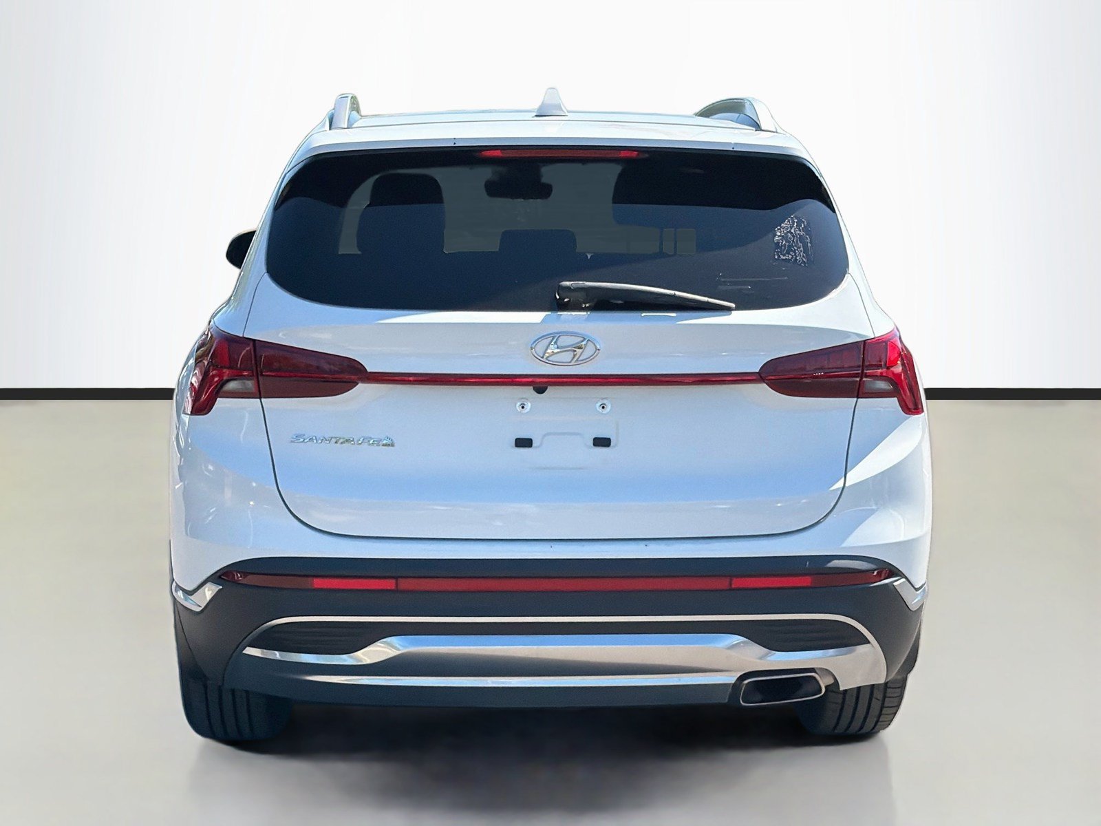Used 2023 Hyundai Santa Fe SEL w/ Premium Package FWD image 6