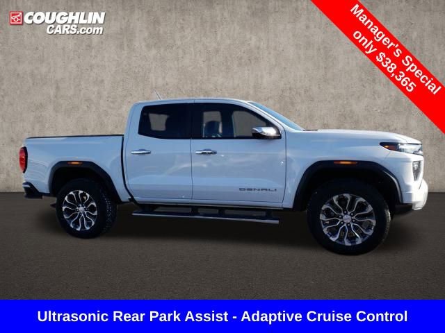 Used 2023 GMC Canyon Denali image 10