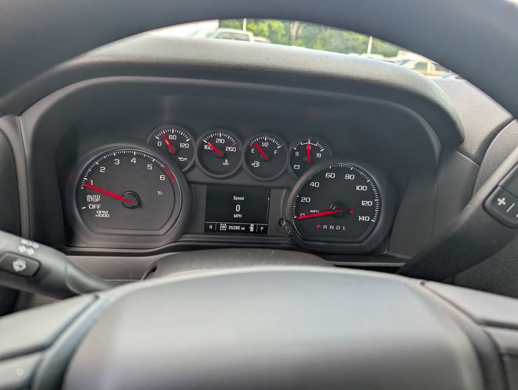 Used 2023 Chevrolet Silverado 1500 Custom AWD/4WD image 23