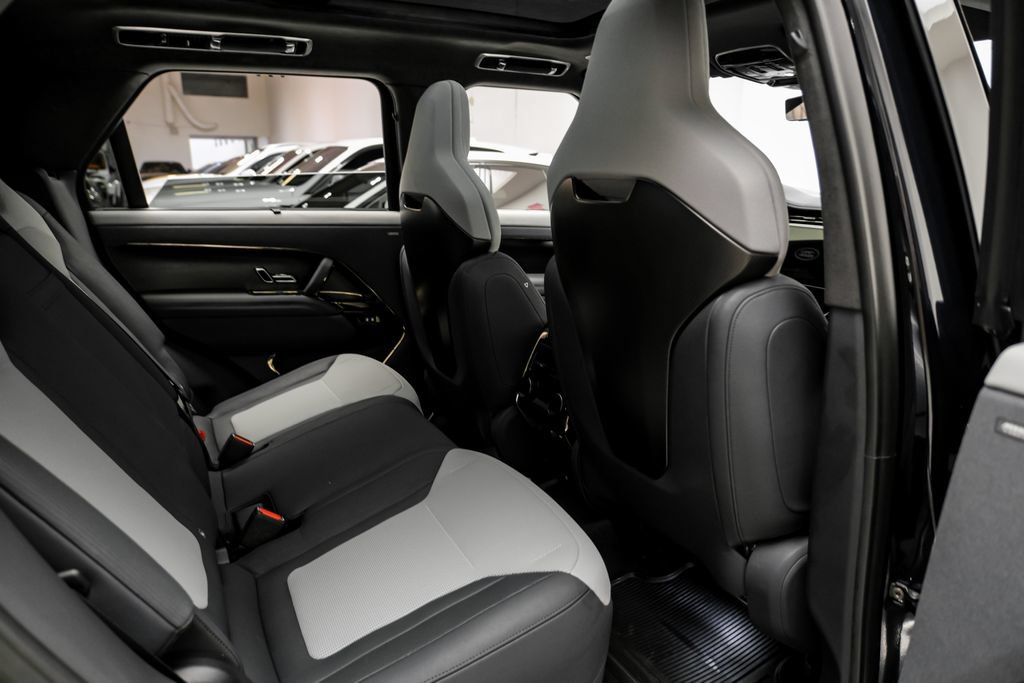 Used 2025 Land Rover Range Rover Sport SV Edition Two AWD/4WD image 35