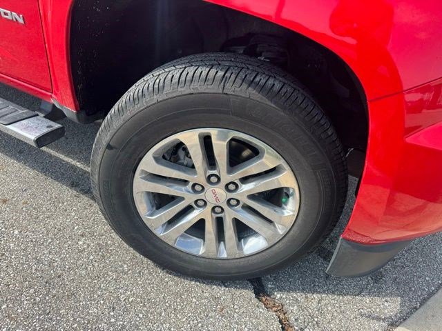 Used 2015 GMC Canyon SLT w/ Driver Alert Package image 36