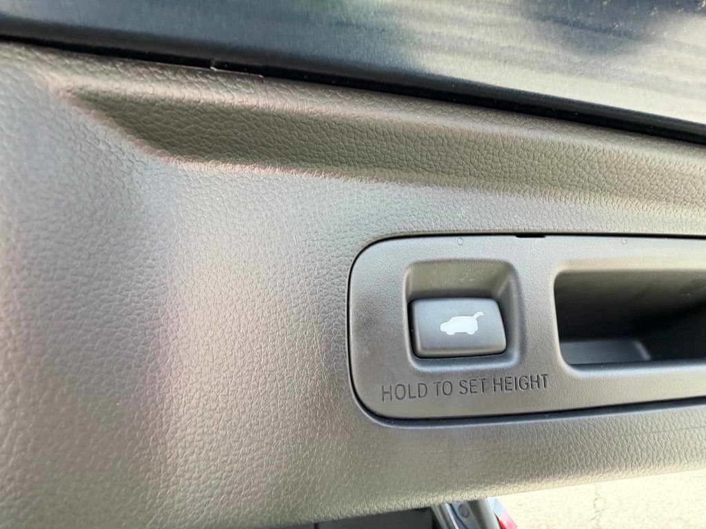 Used 2024 Honda CR-V Sport Touring image 34
