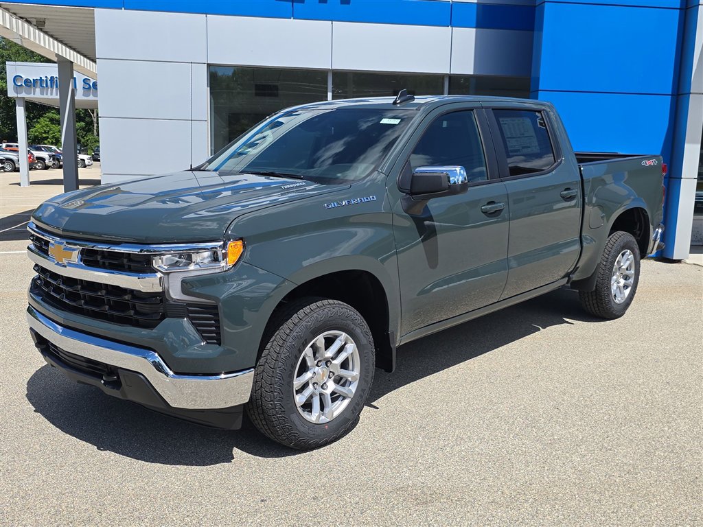 New 2025 Chevrolet Silverado 1500 LT image 1