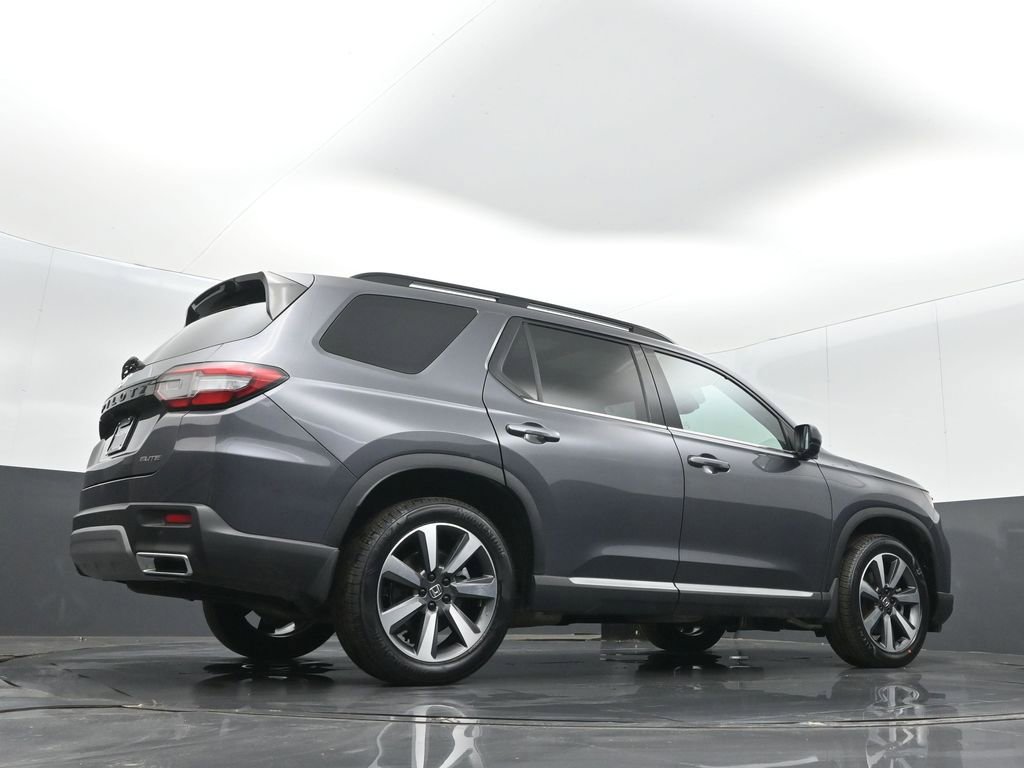 Certified 2023 Honda Pilot Elite image 23