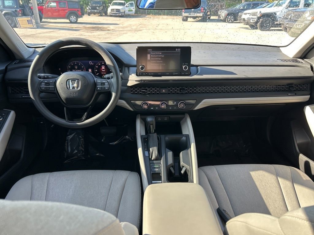 Used 2024 Honda Accord LX image 28