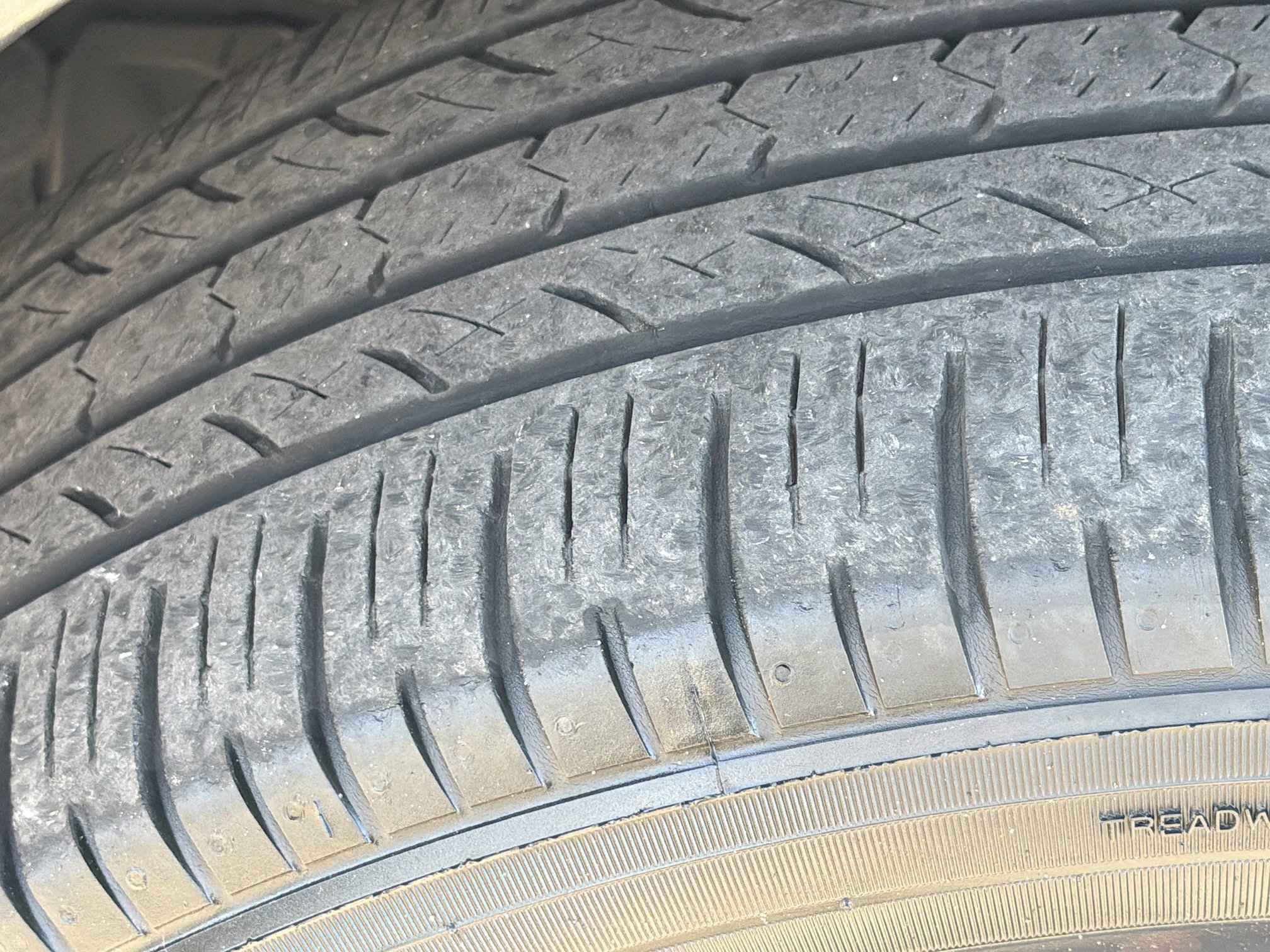 Used 2023 Toyota RAV4 XLE Premium image 44