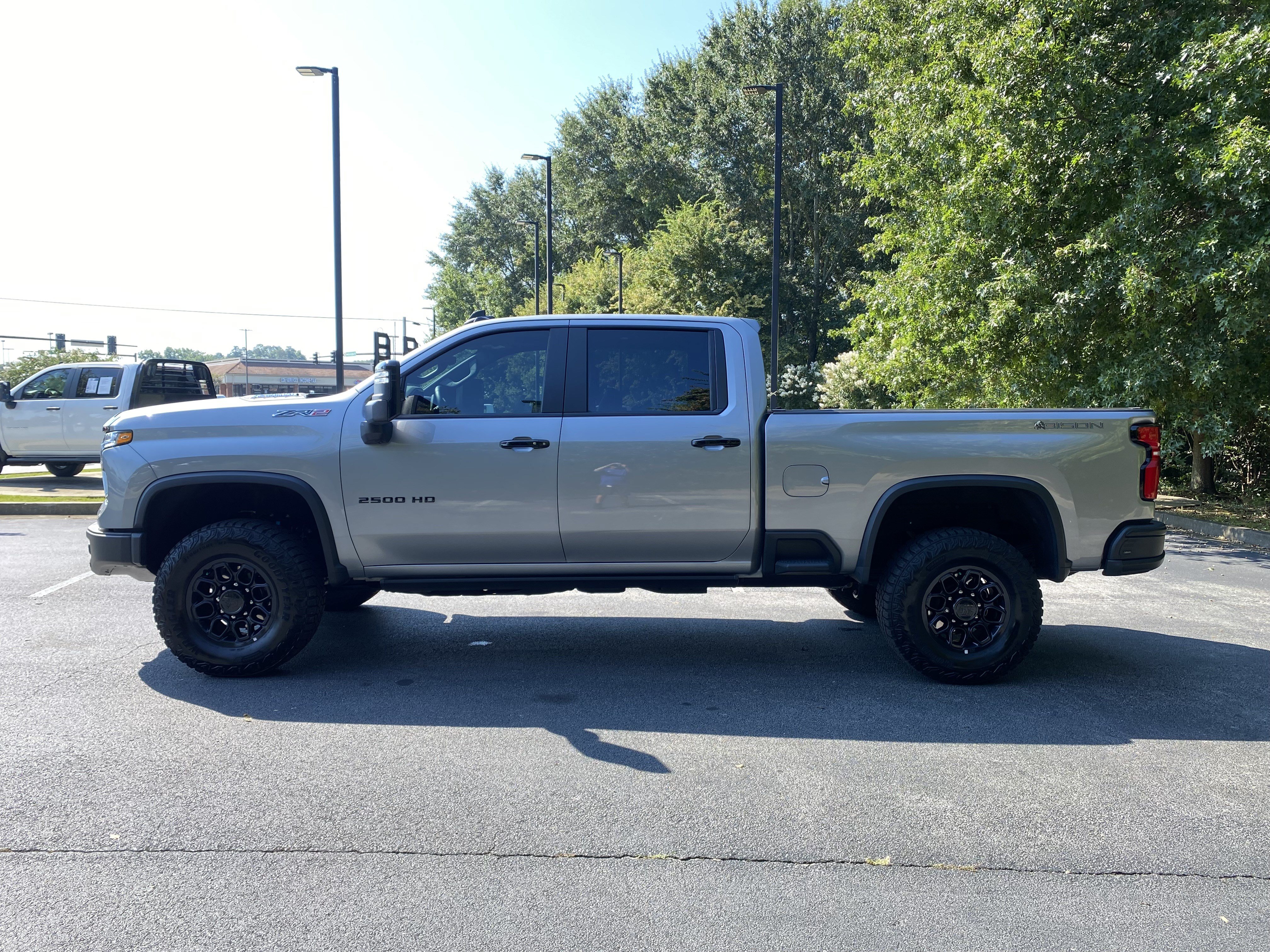 Used 2026 Chevrolet Silverado 2500 ZR2 w/ ZR2 Bison Edition AWD/4WD image 6