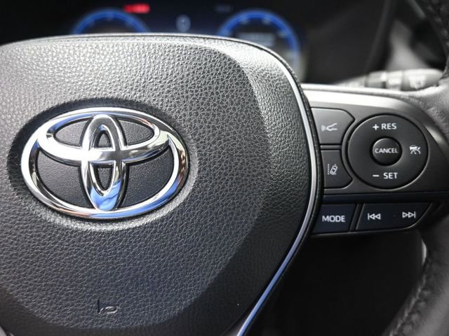 Used 2024 Toyota RAV4 Limited w/ Advanced Technology Package image 14