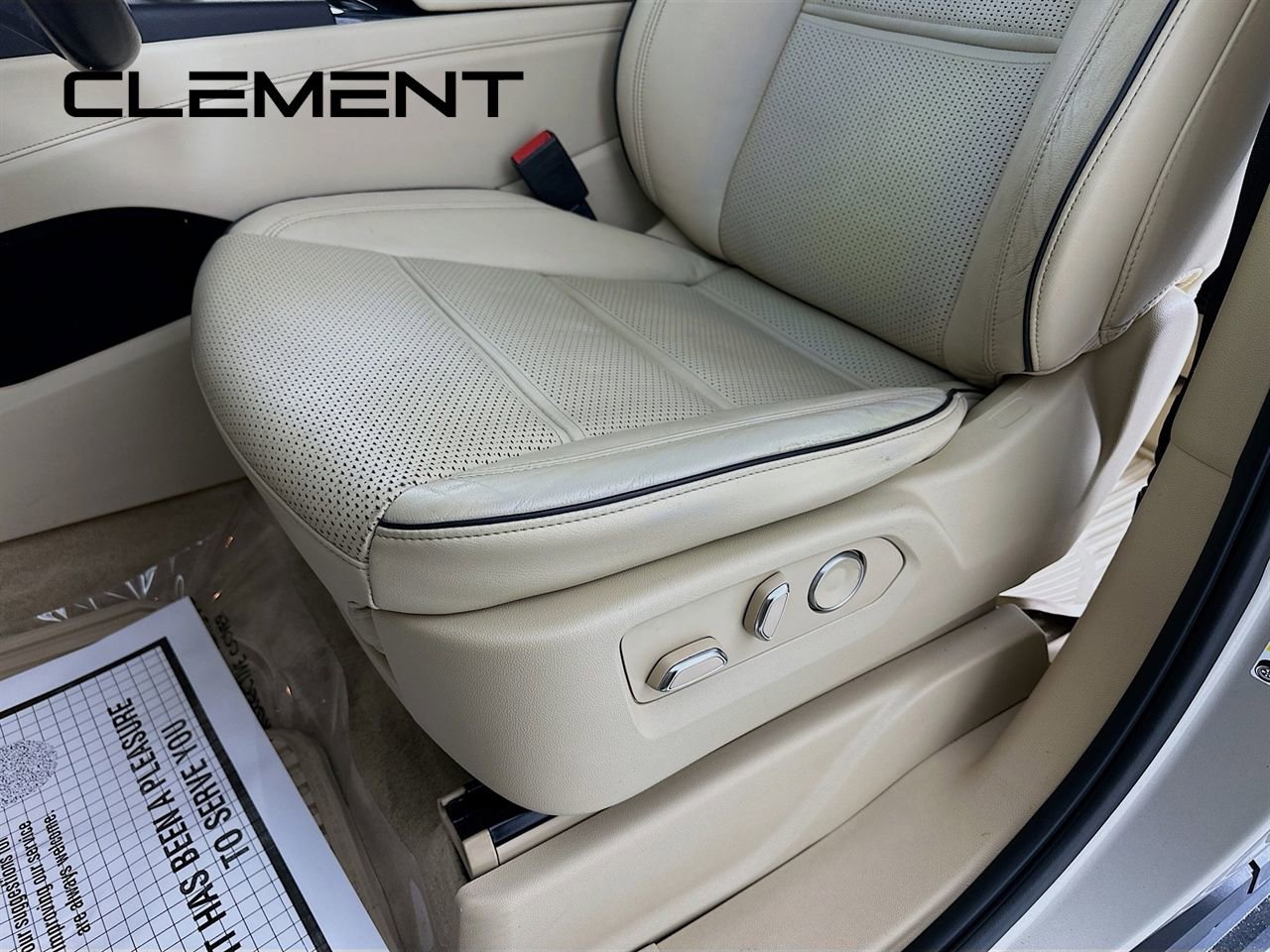 Used 2021 Cadillac Escalade ESV Premium Luxury w/ Driver Assist Tech Package AWD/4WD image 30
