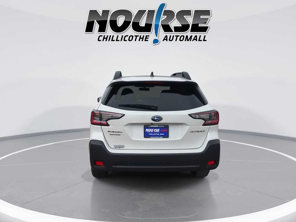 Used 2023 Subaru Outback Premium AWD/4WD image 7