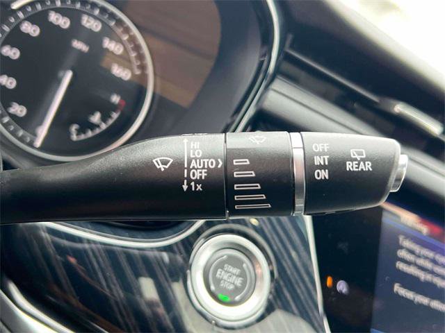 Used 2024 Cadillac XT6 Premium Luxury image 21