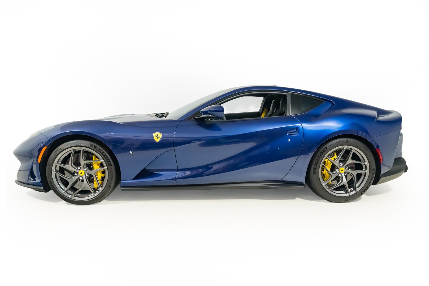 Certified 2020 Ferrari 812 Superfast RWD image 3
