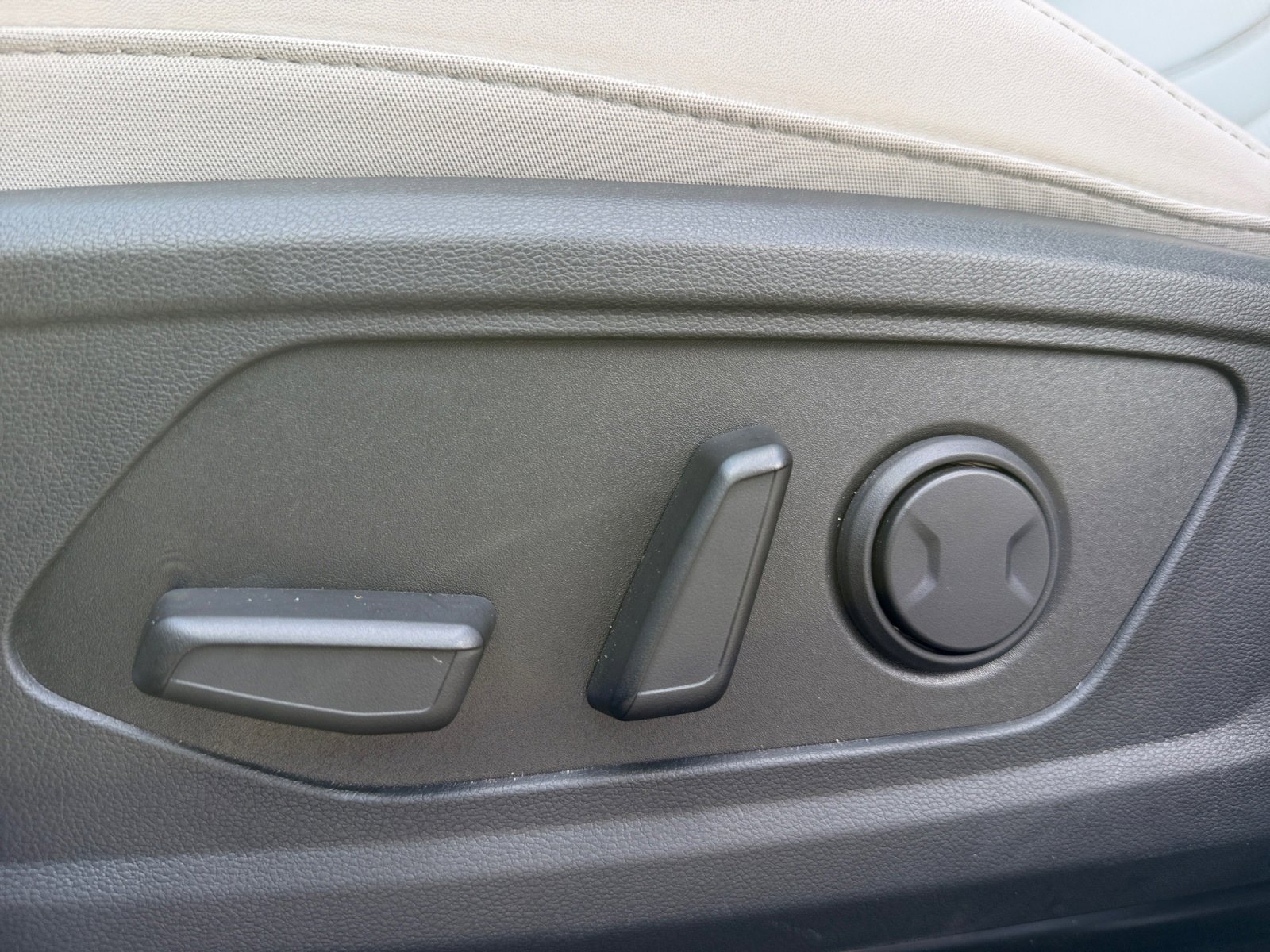 Used 2025 Hyundai Tucson SEL image 11