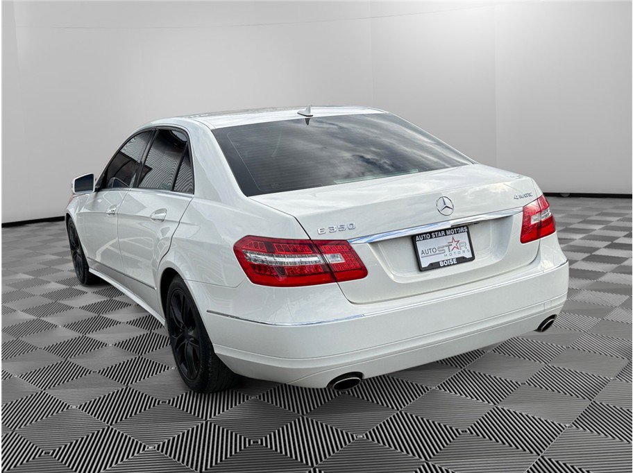 Used 2010 Mercedes-Benz E 350 4MATIC Sedan image 3