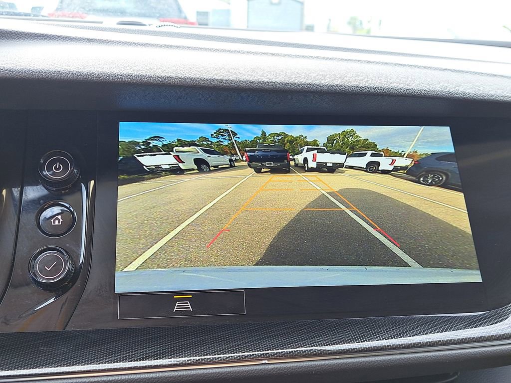 Used 2023 Buick Envision Essence image 23