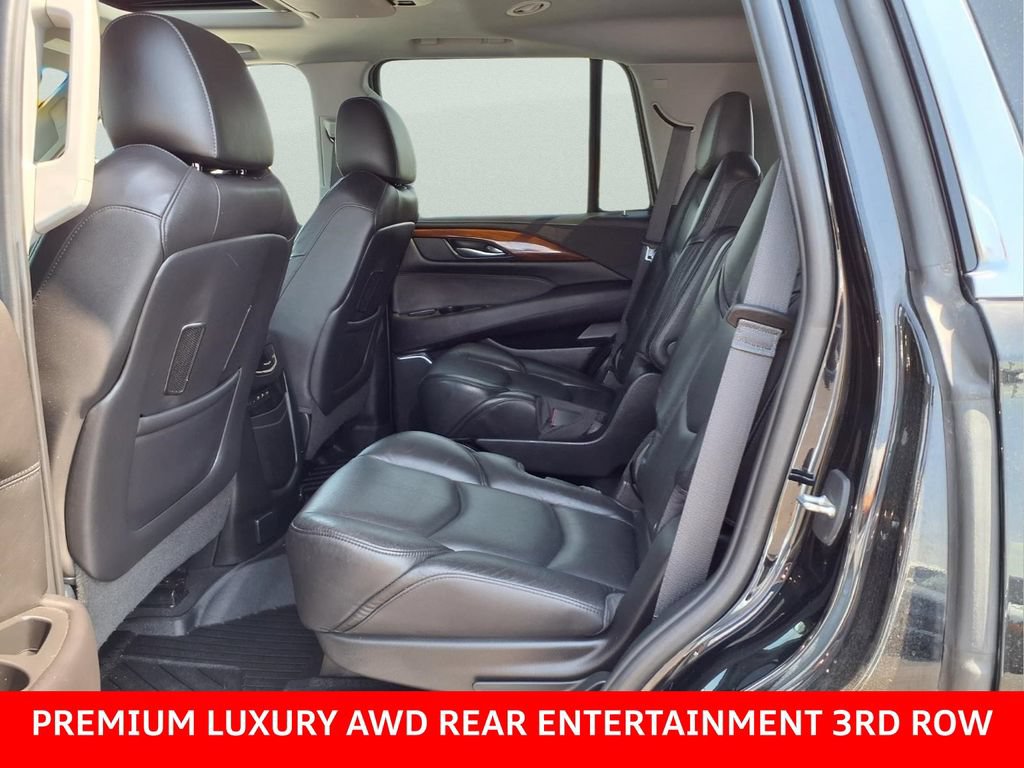 Used 2019 Cadillac Escalade Premium Luxury AWD/4WD image 30