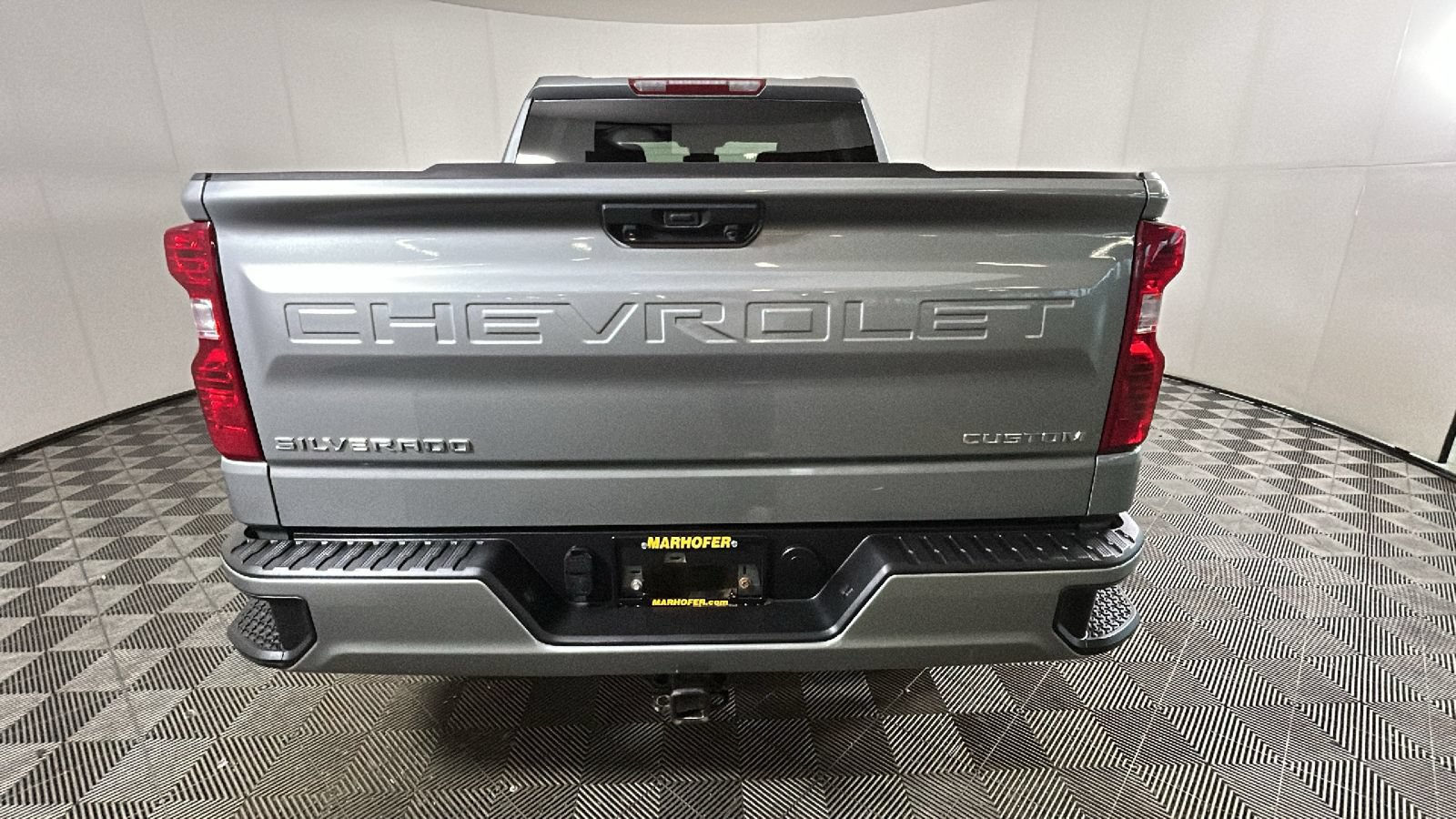 Used 2024 Chevrolet Silverado 1500 Custom AWD/4WD image 4