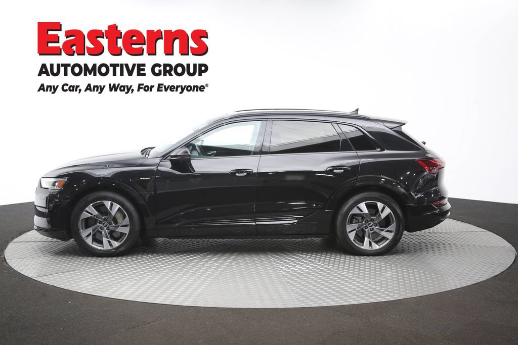 Used 2021 Audi e-tron Premium w/ Convenience Plus Package AWD/4WD image 63