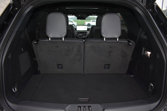 Used 2025 Ford Explorer ST image 42