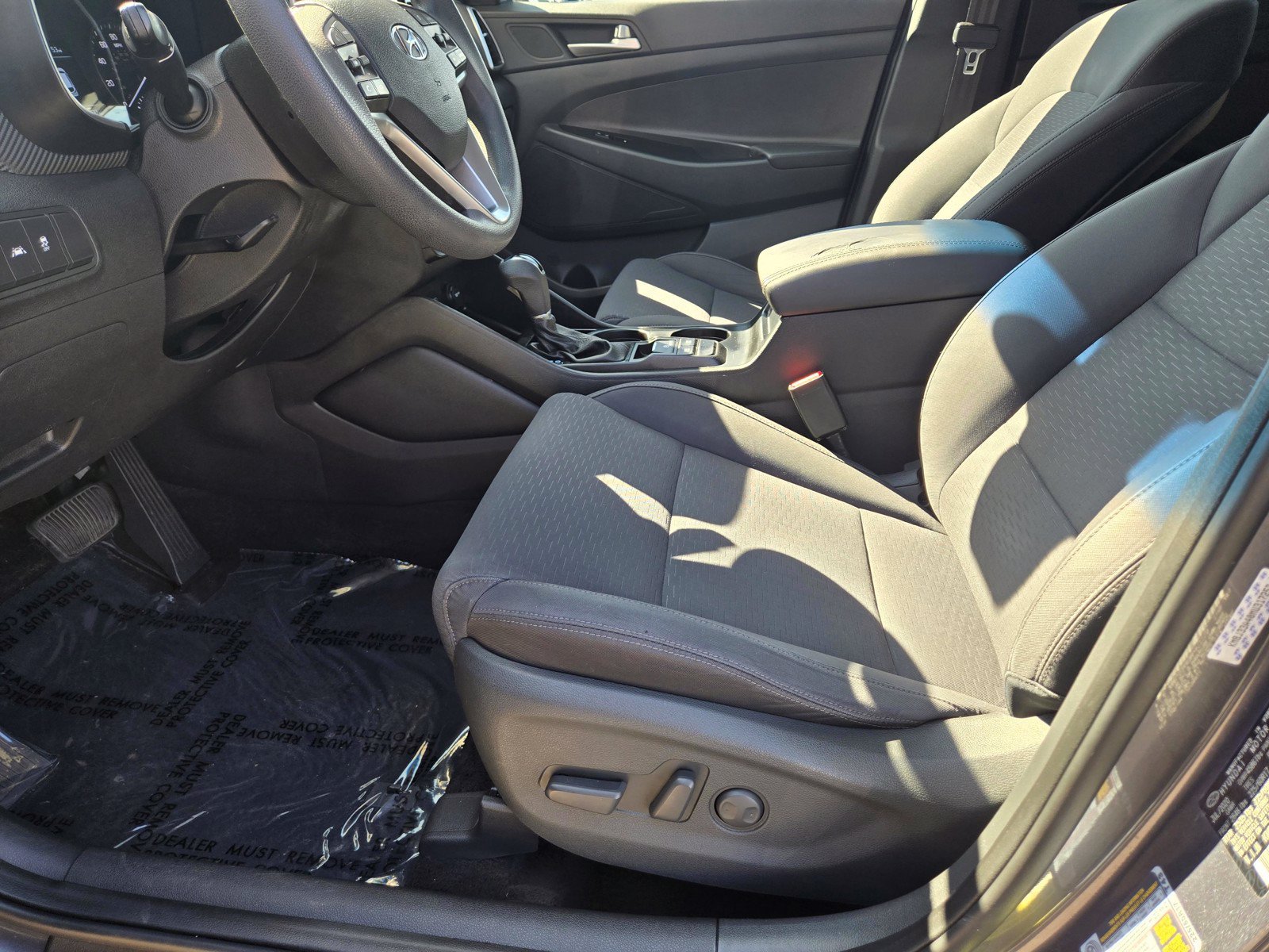 Used 2021 Hyundai Tucson Value FWD image 11
