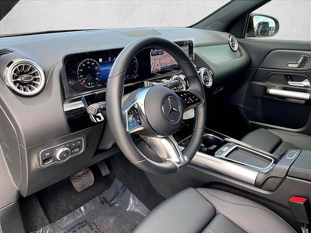 Used 2025 Mercedes-Benz GLA 250 image 14