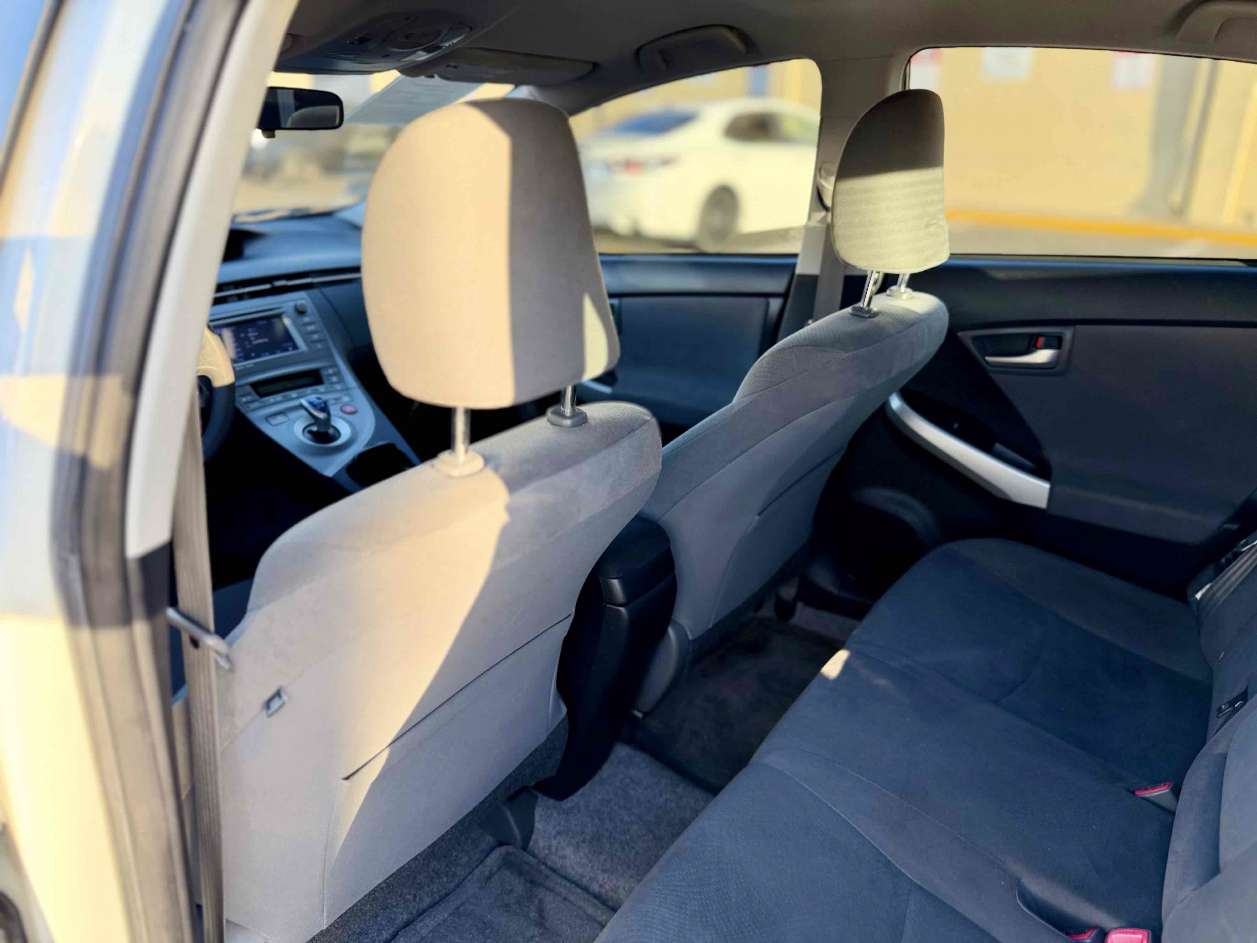 Used 2014 Toyota Prius Three FWD image 29
