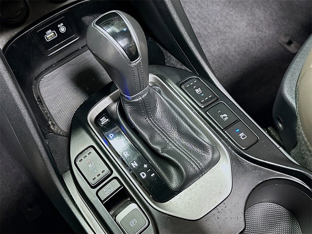 Used 2017 Hyundai Santa Fe Sport w/ 2.0T Ultimate Tech Package 05 image 18