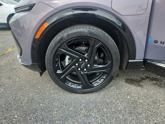 Used 2024 Chevrolet Equinox EV RS FWD image 26
