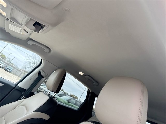 Used 2022 Ford Escape SEL image 20