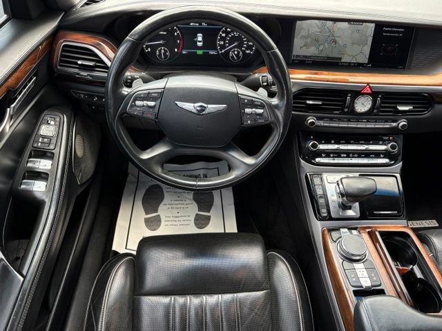 Used 2017 Genesis G90 3.3T Premium RWD image 20