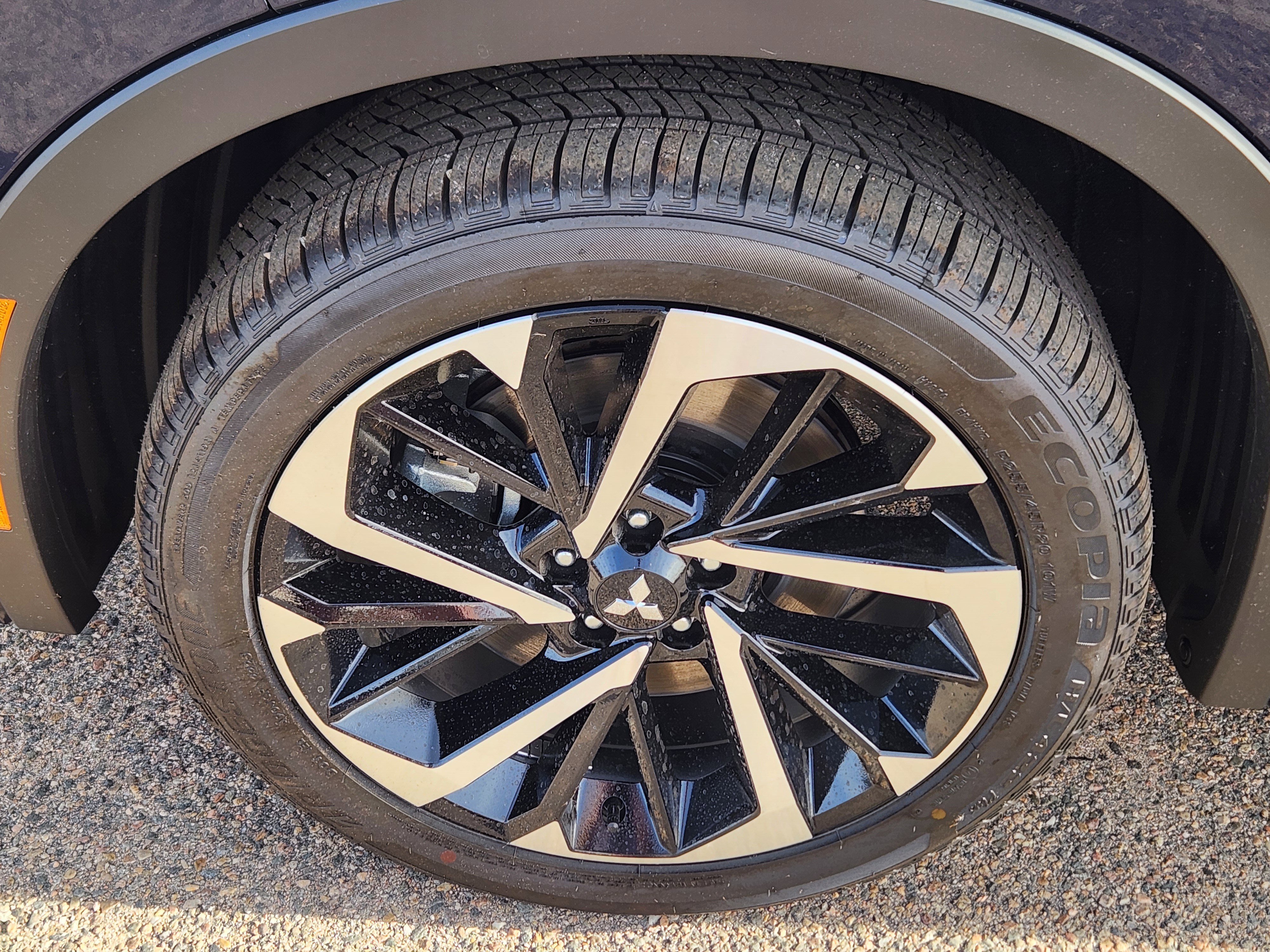 New 2025 Mitsubishi Outlander SEL image 7