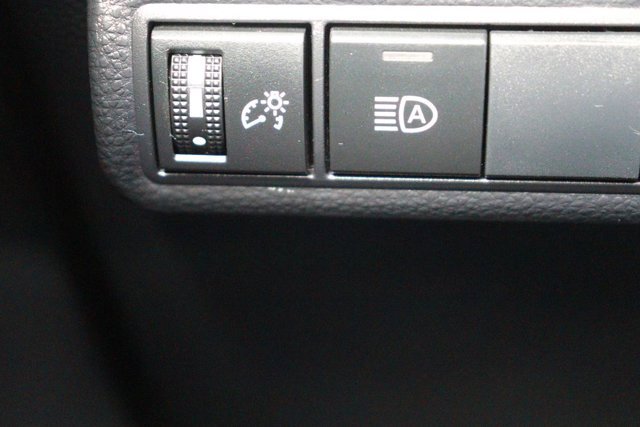 Used 2024 Toyota Corolla SE w/ SE Premium Package image 25