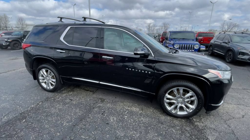 Used 2018 Chevrolet Traverse High Country AWD/4WD image 3