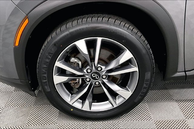 Used 2024 INFINITI QX60 Luxe AWD/4WD image 10
