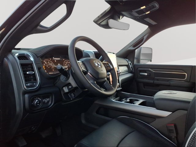 New 2026 RAM 2500 Laramie w/ Night Edition AWD/4WD image 8