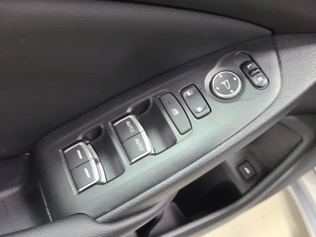 Used 2021 Honda Accord LX image 17