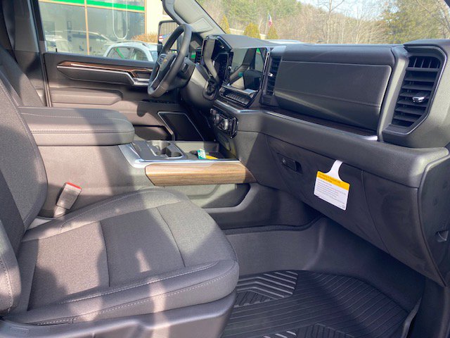New 2026 Chevrolet Silverado 2500 LT w/ All Star Edition AWD/4WD image 9