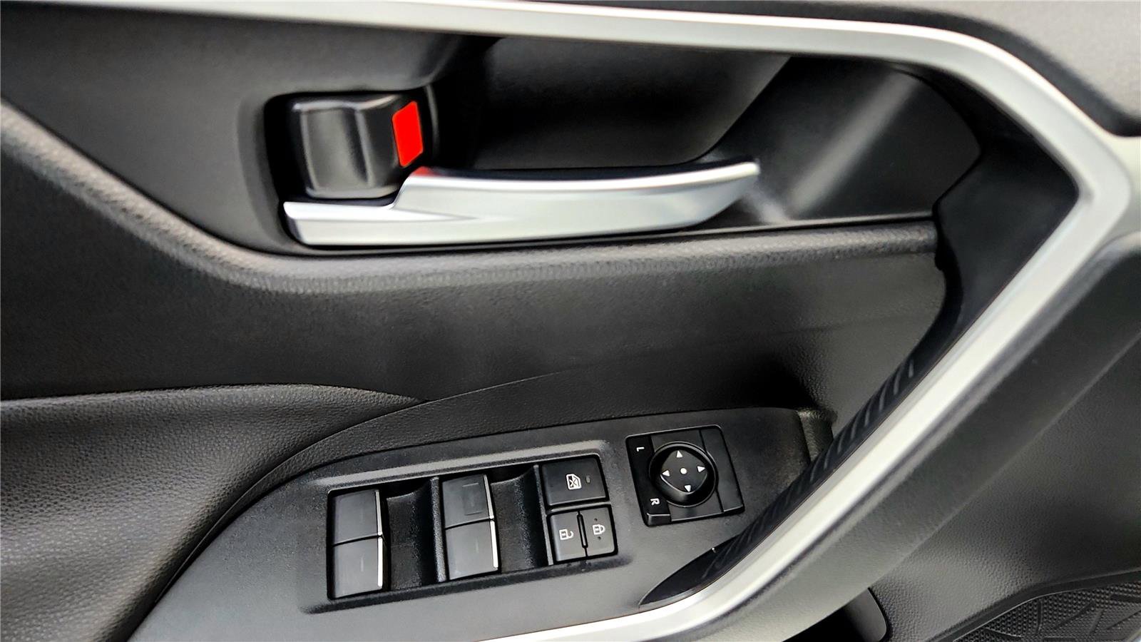 Certified 2023 Toyota RAV4 SE w/ Weather & Moonroof Package image 23