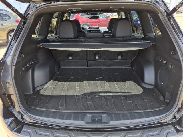 Certified 2025 Subaru Forester Wilderness AWD/4WD image 10
