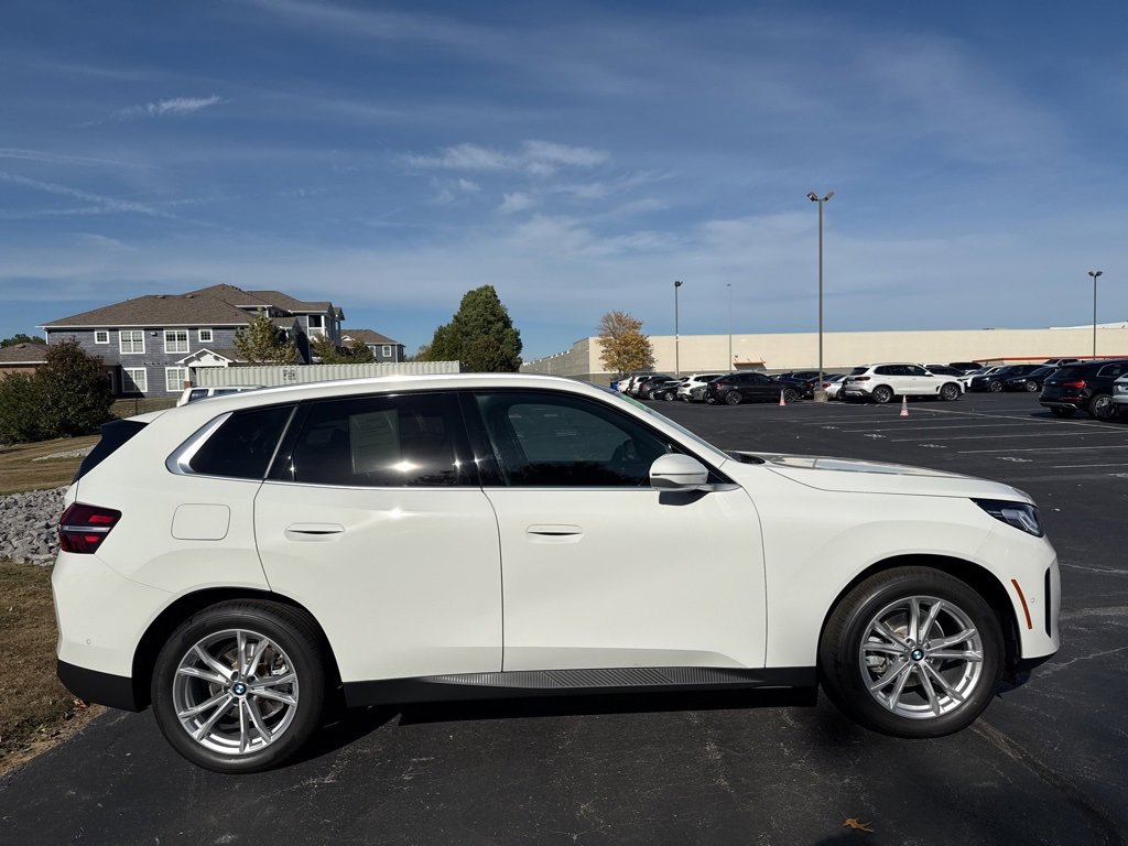 Used 2025 BMW X3 xDrive30i w/ Convenience Package image 6